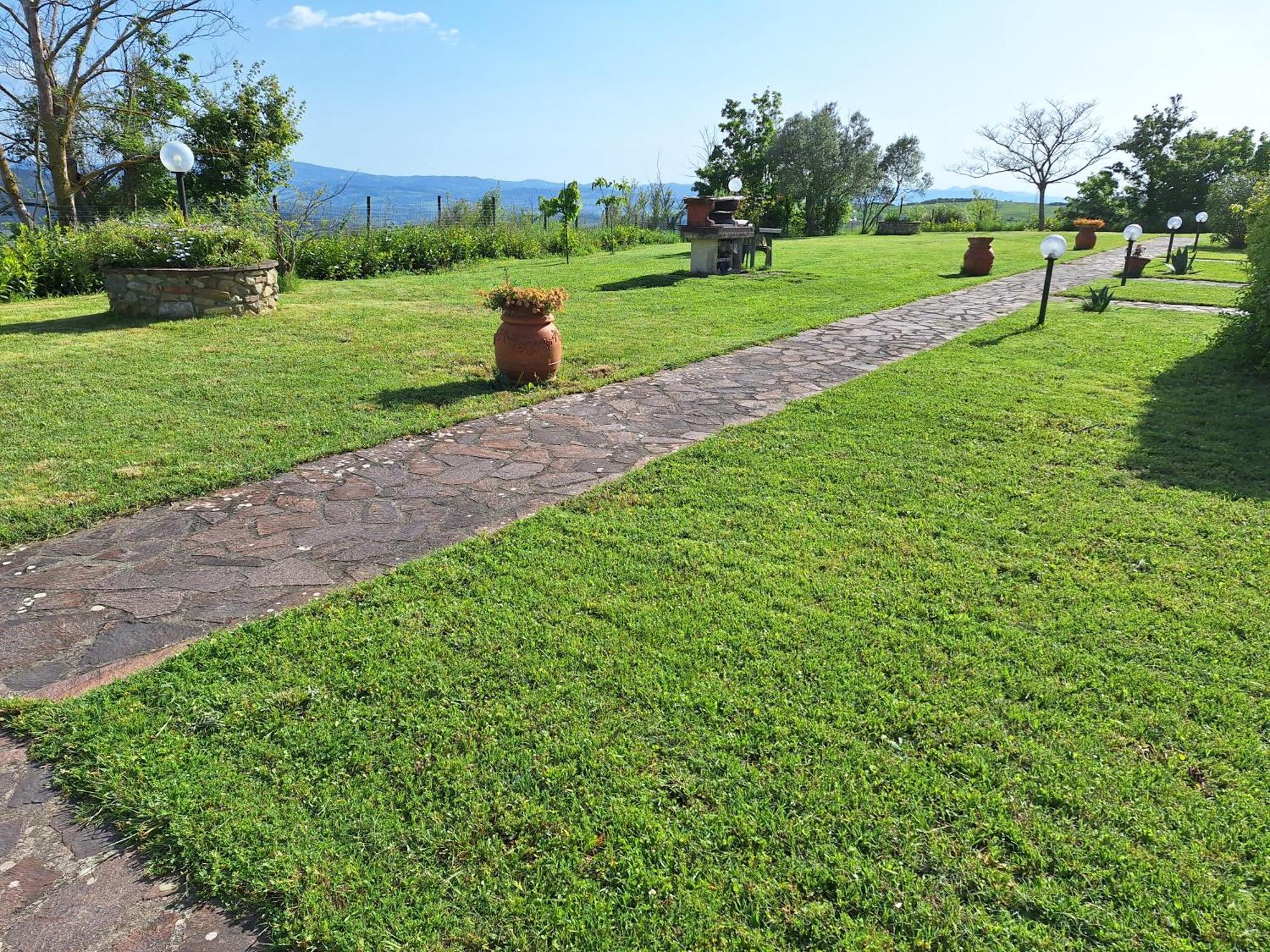 Lacollinatuscany Between San Gimignano And Волтера Екстериор снимка